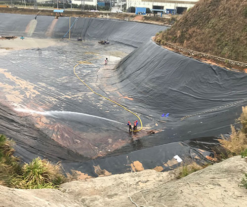和龙废水池清理